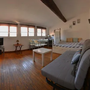 https://appartement-rue-ditalie.aixenprovencehotels.org